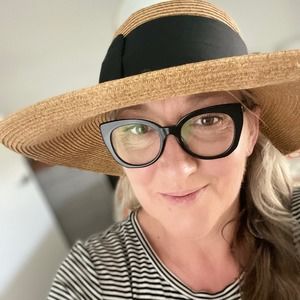 Meet your Posher, Ute